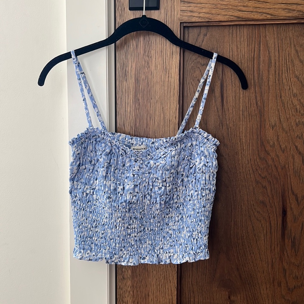 abercrombie and fitch crop top
